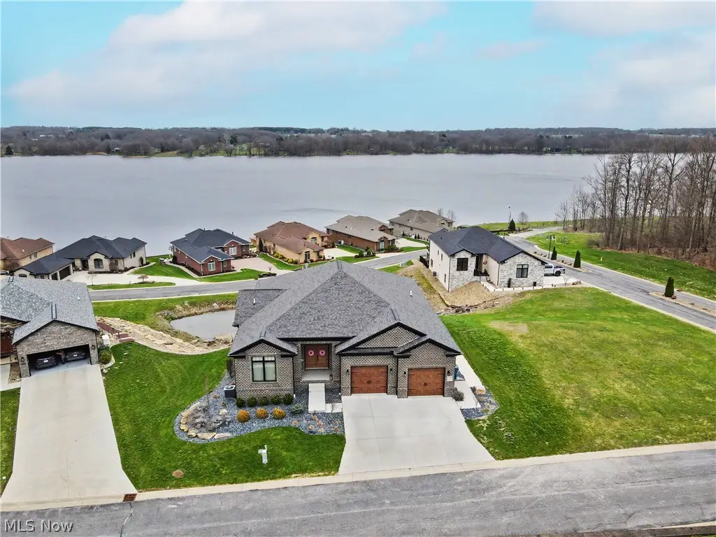 2645 Waters Edge Drive, Columbiana, OH 44408 - #1