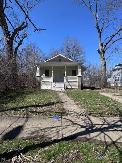 516 Wildwood Avenue, Akron, OH 44320 - #2