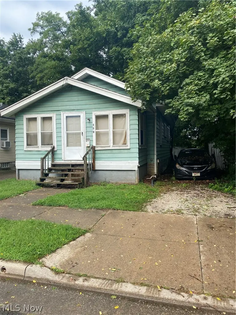 156 Roger Avenue, Akron, OH 44305 - #2