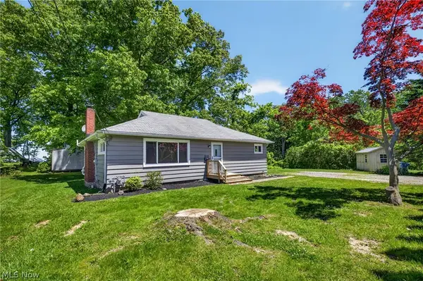5535 Chestnut Street, Mentor on the Lake, OH 44060