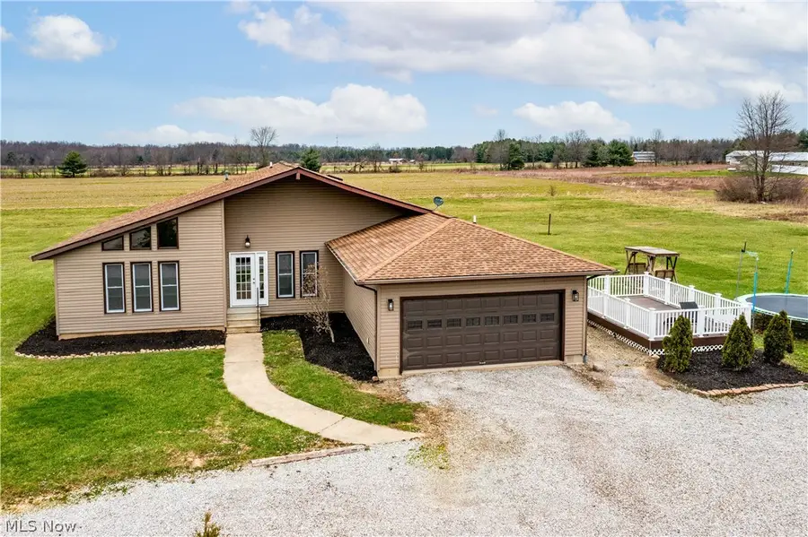 36220 Neff Road, Grafton, OH 44044 - #2