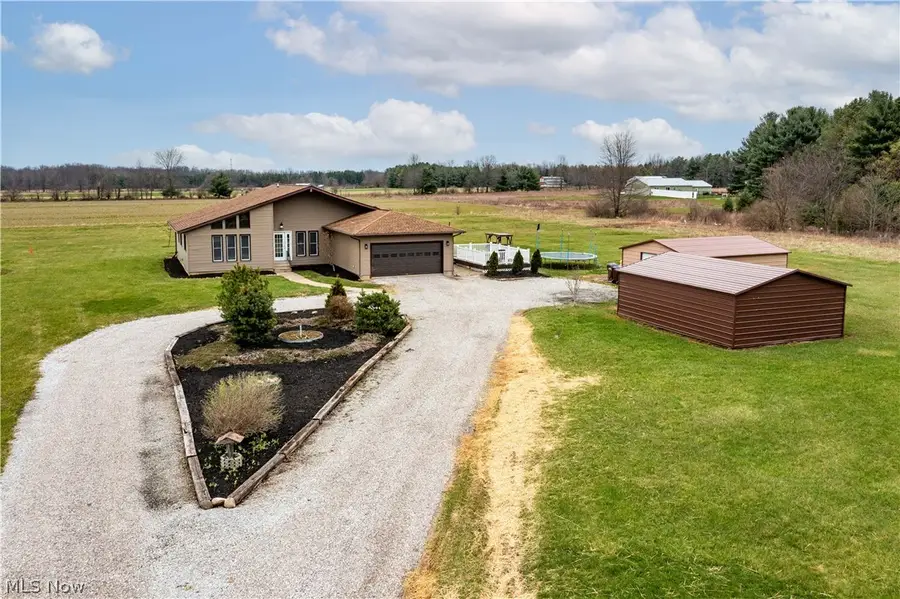 36220 Neff Road, Grafton, OH 44044 - #3