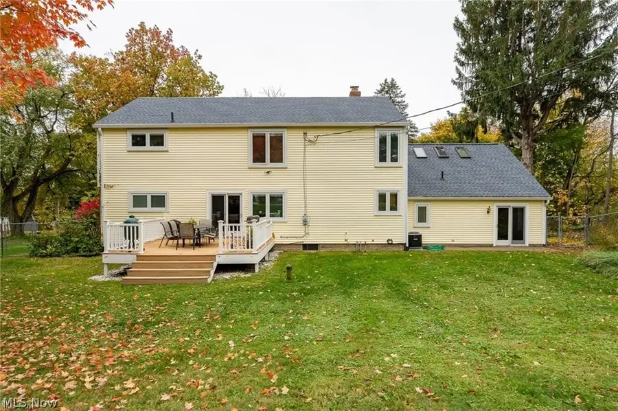 2411 55th Ne Street, Canton, OH 44721 - #3