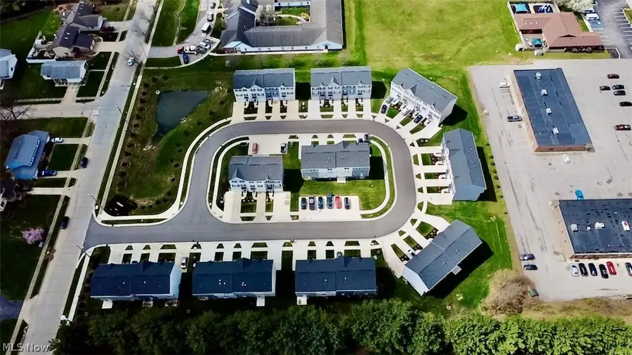 114 Slate Ridge Drive #9, Barberton, OH 44203 - #3