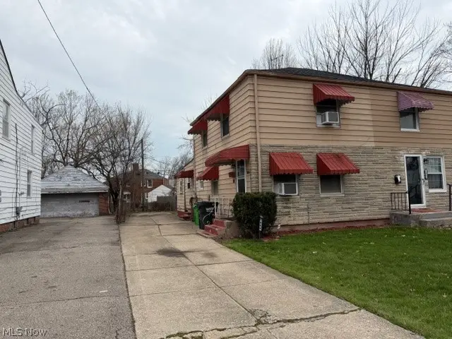 1464 E 250th Street #E, Euclid, OH 44117 - #2