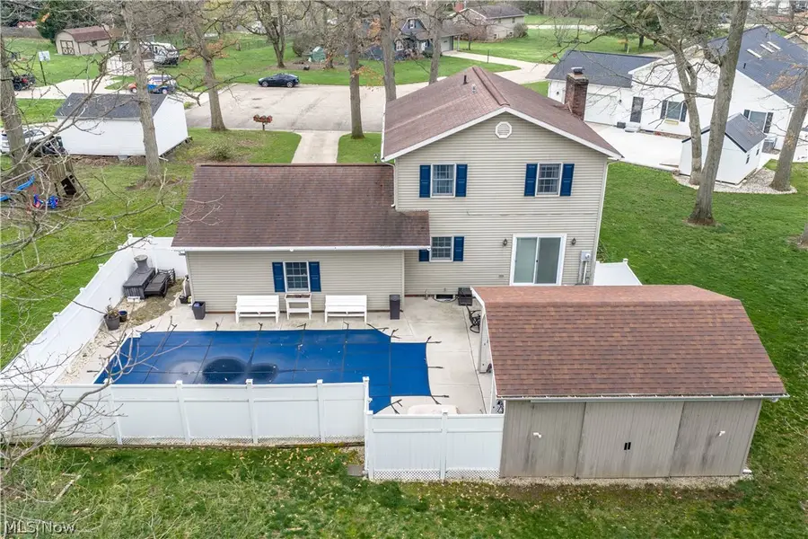 1131 Millbrook Ne Square, Bolivar, OH 44612 - #2