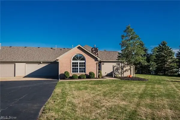 2851 Patriots Path #3-D, Alliance, OH 44601