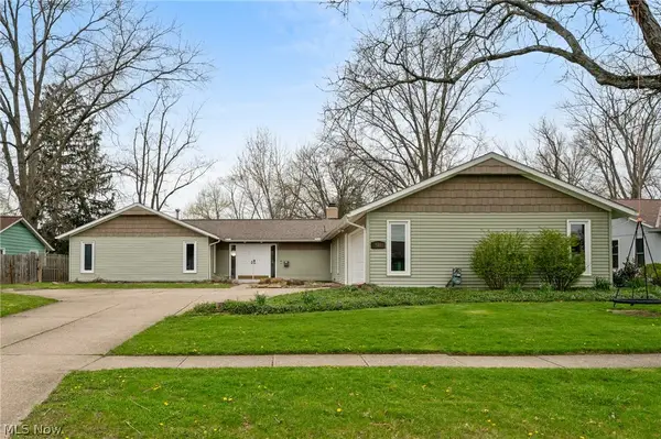 540 Crossbrook Drive, Berea, OH 44017