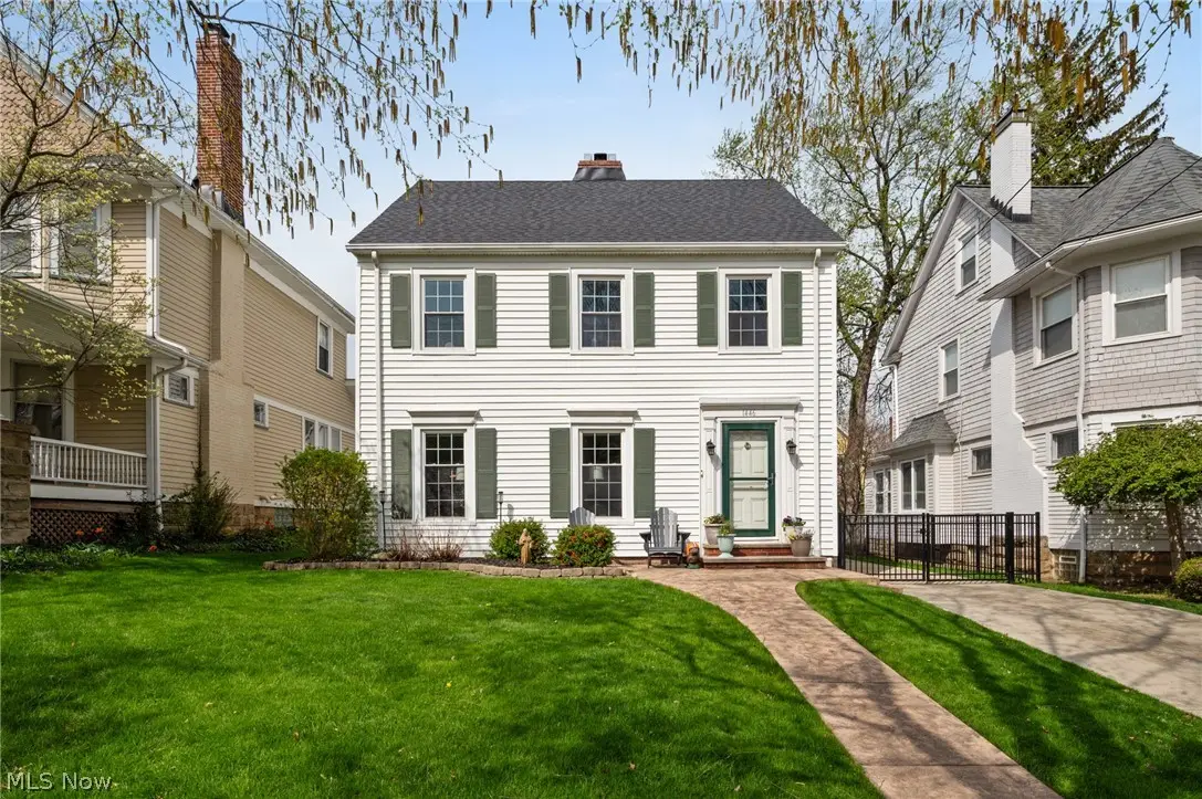 1446 Elbur Avenue, Lakewood, OH 44107 - #1