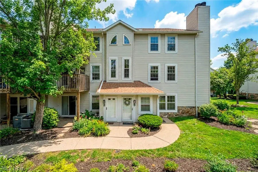 28300 Detroit Road #D1, Westlake, OH 44145 - #2