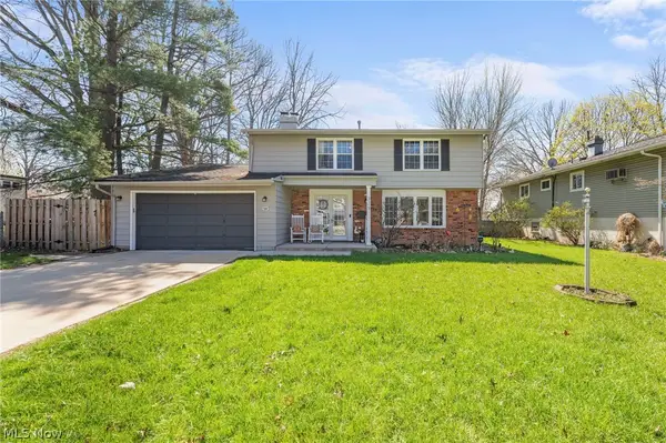 329 Baldwin Drive, Berea, OH 44017