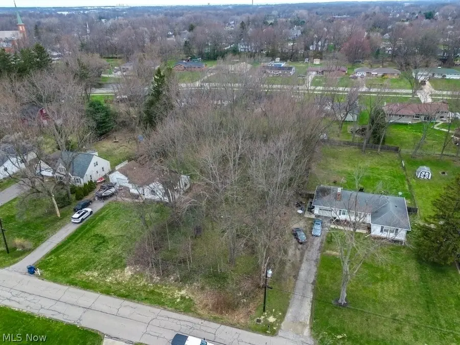 36870 Bauerdale Avenue, Avon, OH 44011 - #3