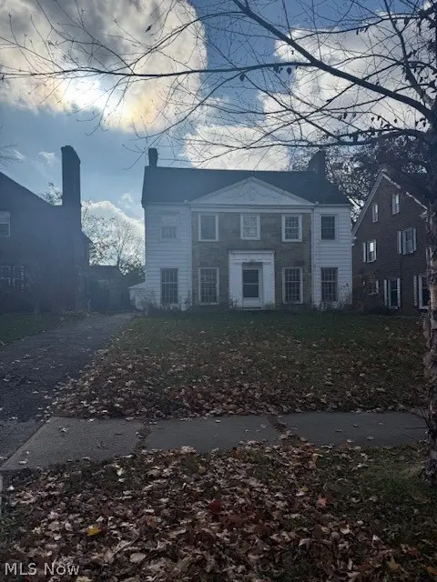 16804 Holbrook Road, Shaker Heights, OH 44120