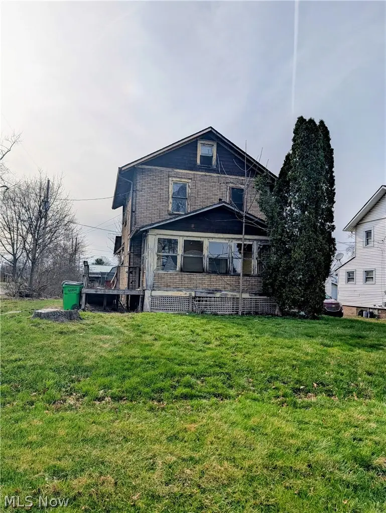 1004 Ridgefield Avenue, Alliance, OH 44601 - #1