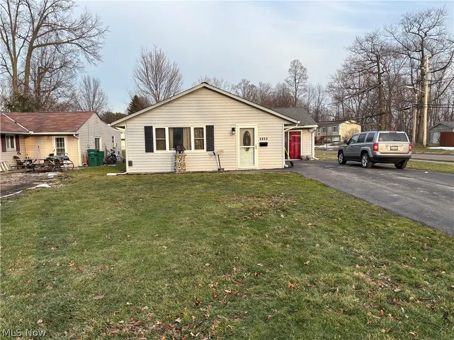 4865 Robinwood Drive, Mentor, OH 44060 - #3