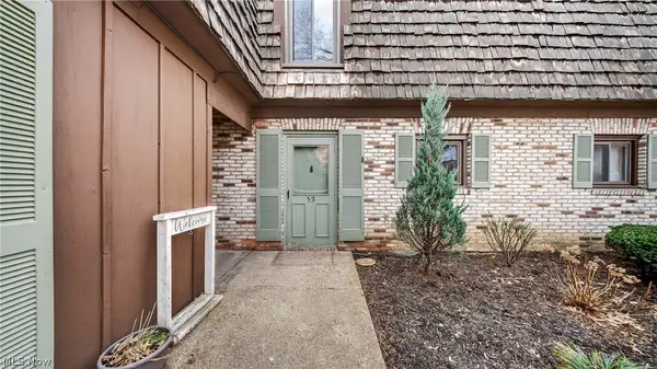 200 Granger Road #53, Medina, OH 44256