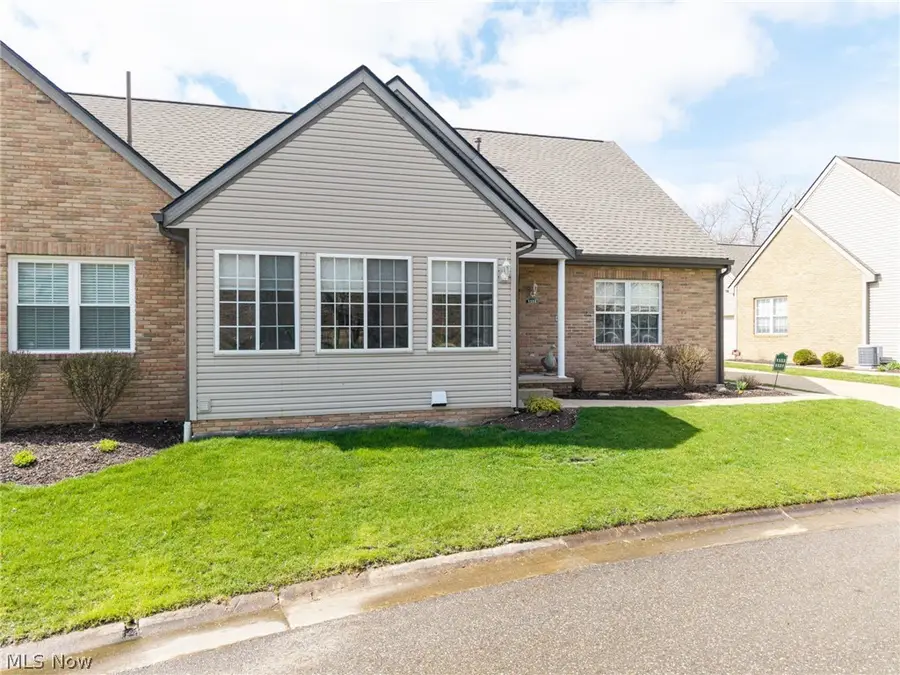 1551 Cambridge Sw Avenue, North Canton, OH 44709 - #2