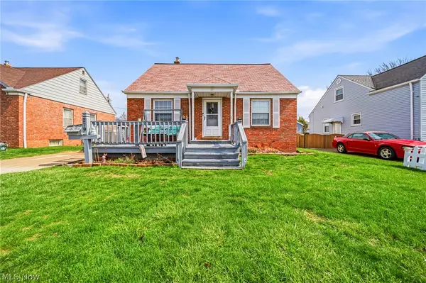 279 E 327th Street, Willowick, OH 44095