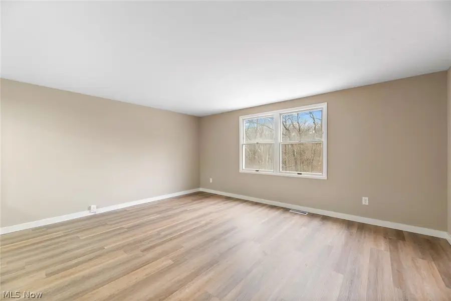 218 Regina Drive, Bedford, OH 44146 - #2