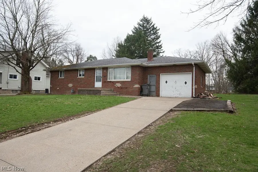 80 S Hazelwood Avenue, Youngstown, OH 44509 - #2