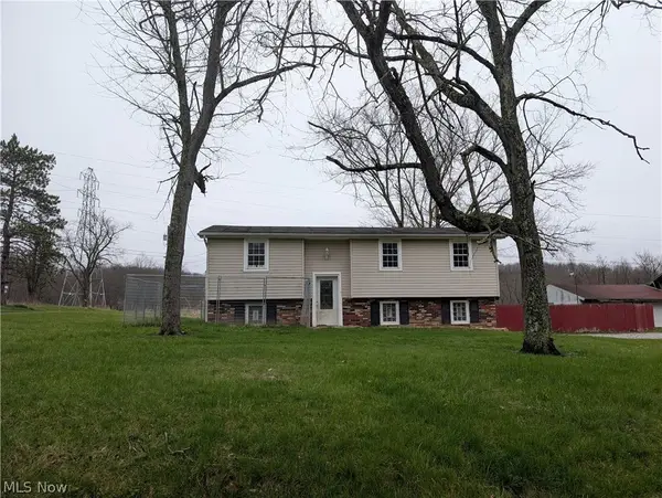 17594 Buzzard Road, Wellsville, OH 43968