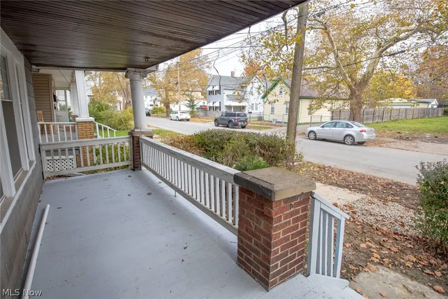 3304 W 46th Street, Cleveland, OH 44102 - #3