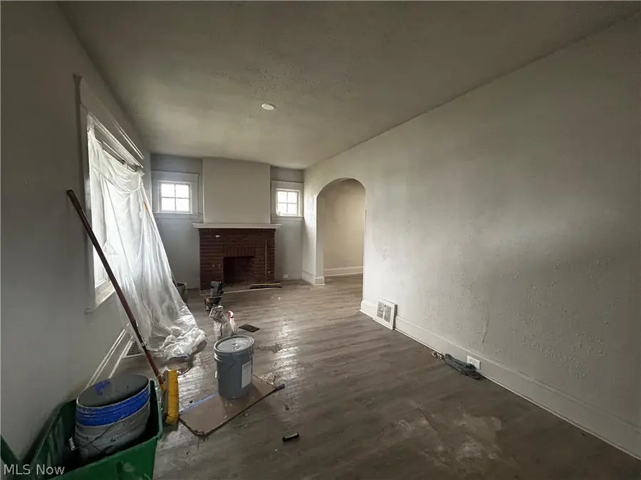 12609 Dove Avenue, Cleveland, OH 44105 - #2