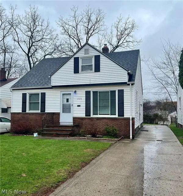 12328 Park Knoll Drive, Garfield Heights, OH 44125