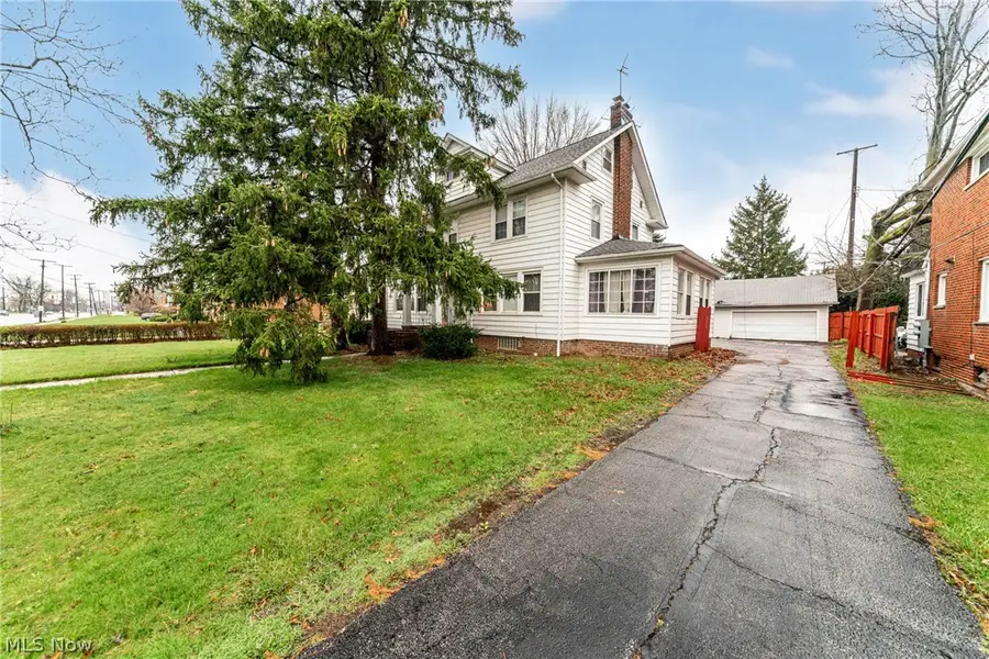 20303 Lake Shore Boulevard, Euclid, OH 44123 - #2