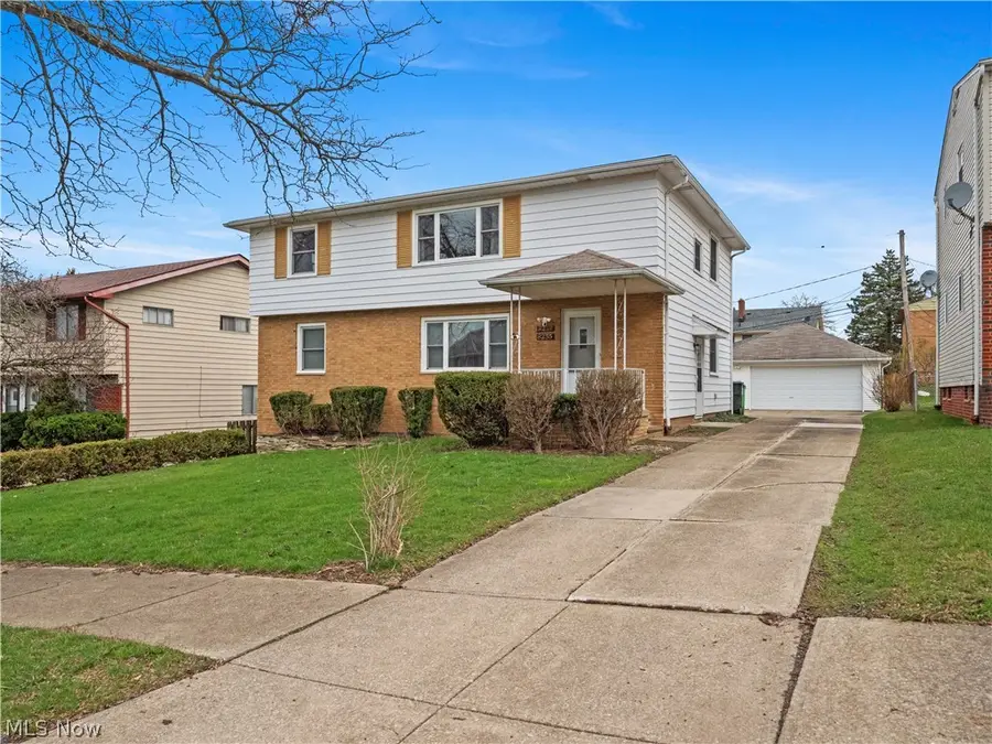 8255 Reed Avenue, Garfield Heights, OH 44125 - #2