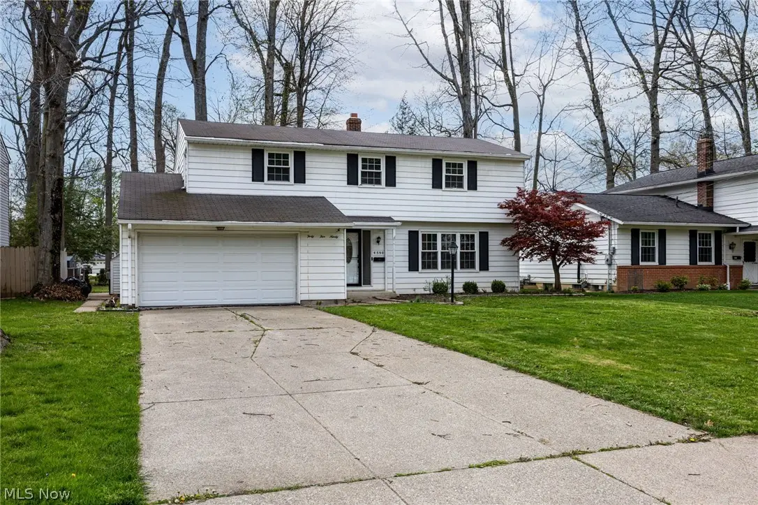 4590 Brendan Lane, North Olmsted, OH 44070 - #1