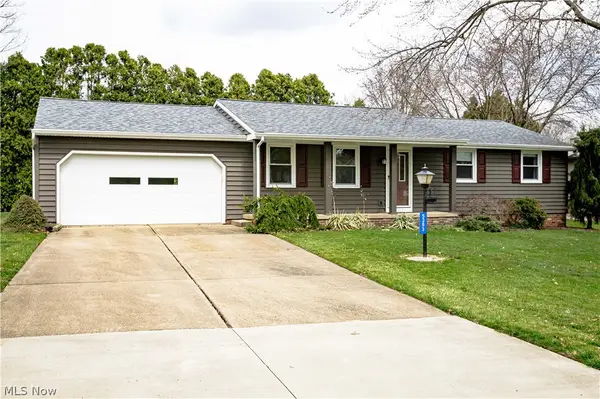 5383 Vermouth Nw Street, North Canton, OH 44720