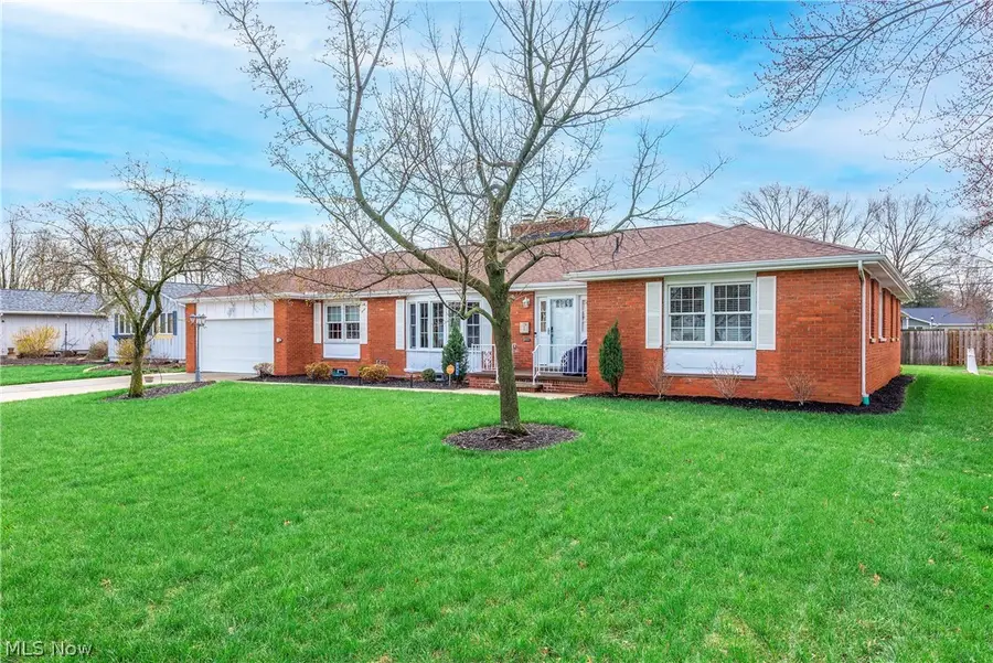 362 Hamilton Circle, Elyria, OH 44035 - #2