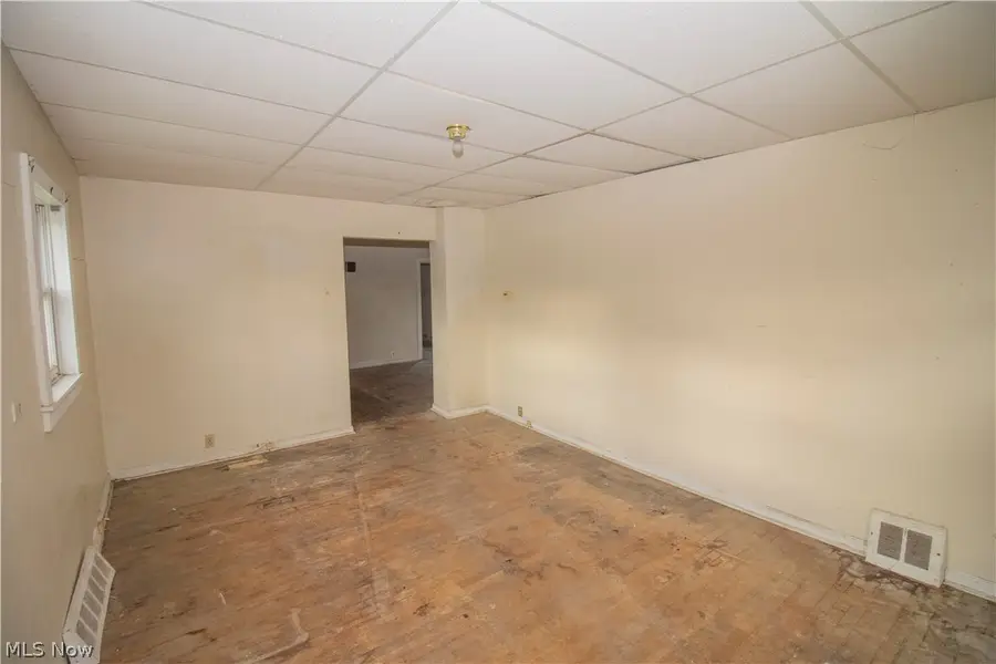 9207 Cannon Avenue, Cleveland, OH 44105 - #2