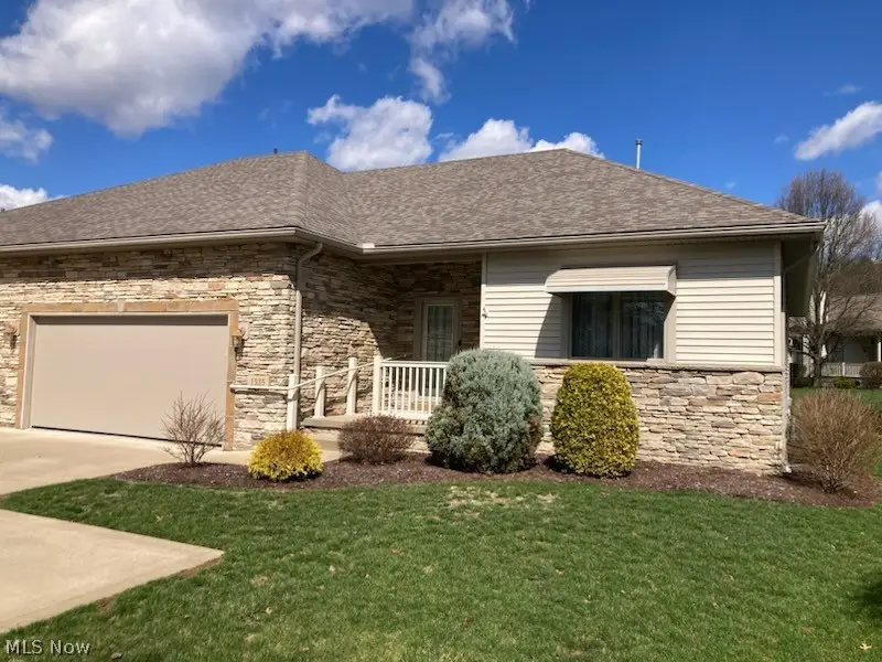 1335 Meadowbrook Drive, Dover, OH 44622 - #3