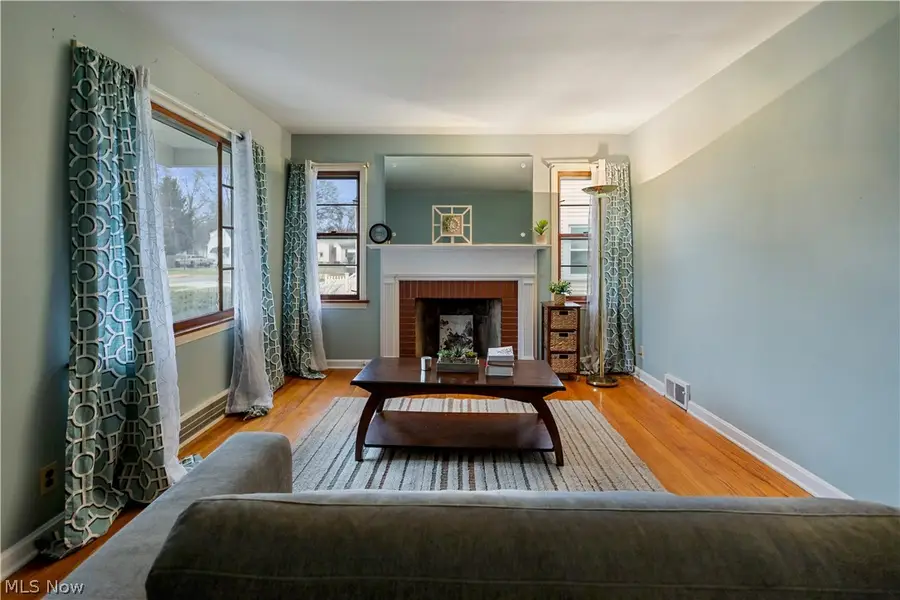 2249 Coleman Drive, Youngstown, OH 44511 - #2