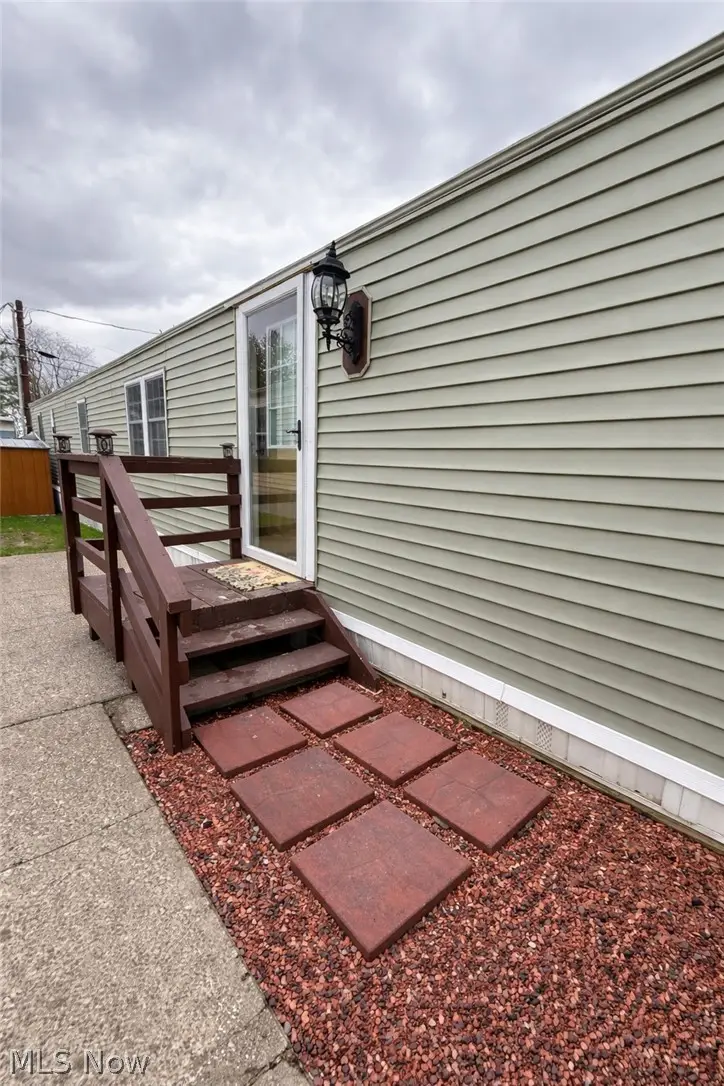 9735 Chillicothe Road, Kirtland, OH 44094 - #2