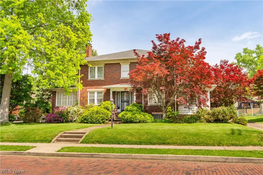 317 18th Nw Street, Canton, OH 44703 - #2