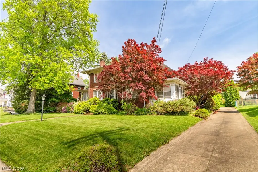 317 18th Nw Street, Canton, OH 44703 - #3