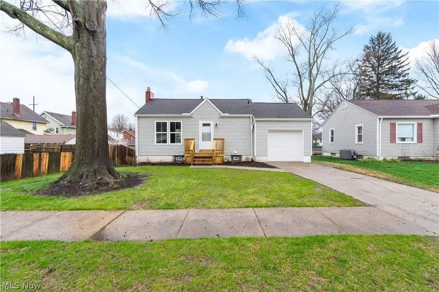 1824 17th Street, Cuyahoga Falls, OH 44223 - #2