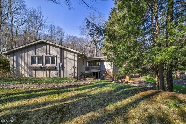 34580 Sherbrook Park Drive, Solon, OH 44139