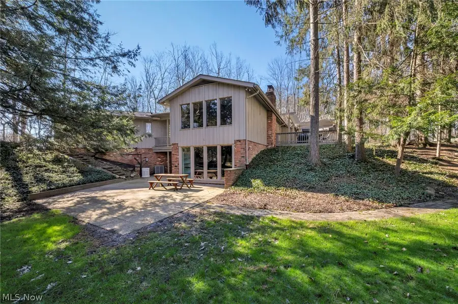 34580 Sherbrook Park Drive, Solon, OH 44139 - #2