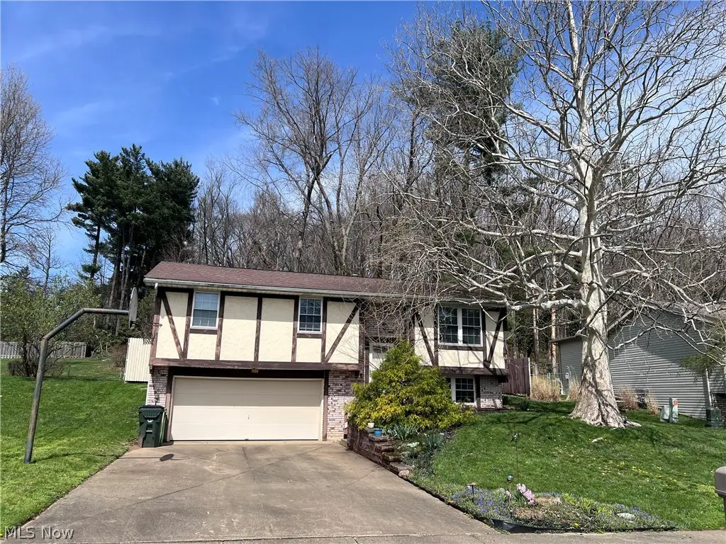 919 Chelsea Drive, Dover, OH 44622 - #1