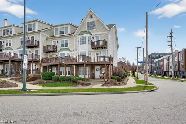 6943 Father Caruso Drive, Cleveland, OH 44102