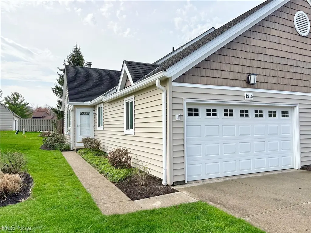 1216 Canyon View Road, Sagamore Hills, OH 44067 - #1