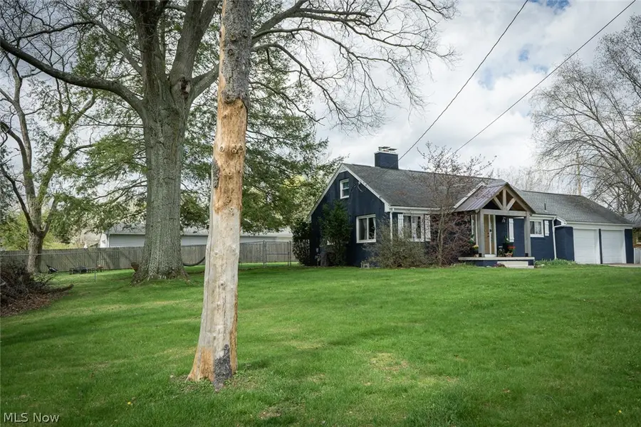 3467 Wales Nw Avenue, Massillon, OH 44646 - #2