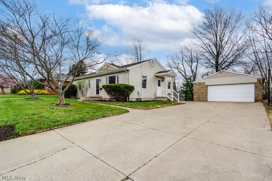 545 Hillman Road, Akron, OH 44312 - #2