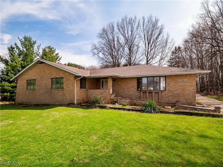 14345 W Sprague Road, Strongsville, OH 44136 - #2