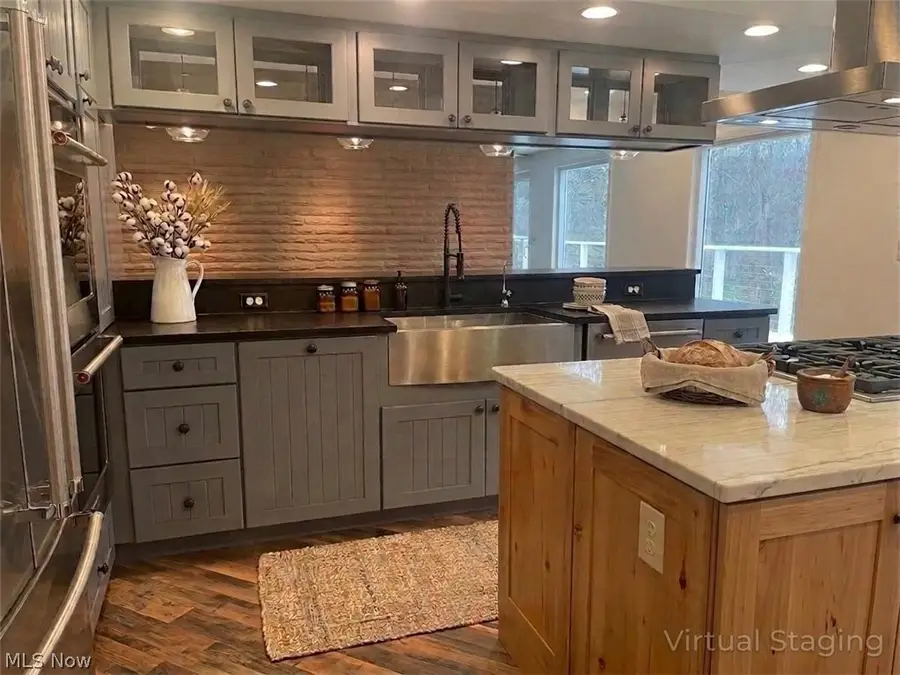 3336 Portage Easterly, Farmington, OH 44491 - #3