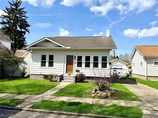 486 Mckinley Avenue, Newcomerstown, OH 43832